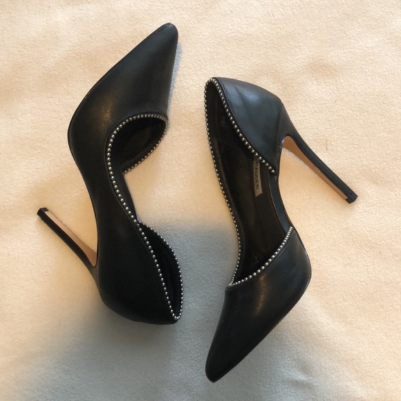 Steve Madden Leather Studded Pumps - Picture 3 of 4